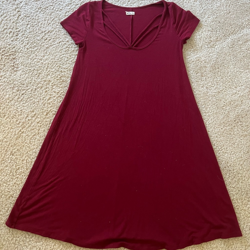 A burgundy/maroon mini dress